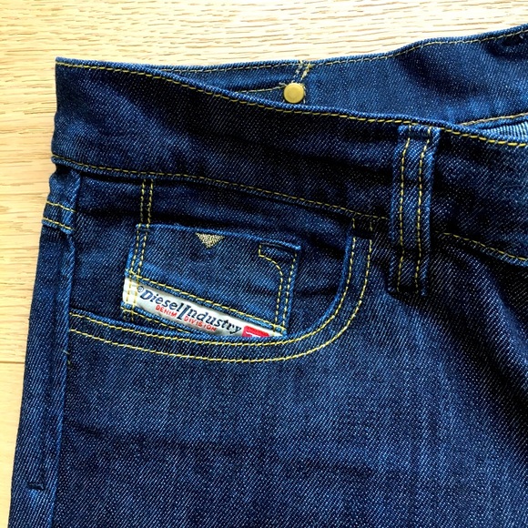 Diesel Livy Dark Wash Stretch Jeans - Picture 4 of 6